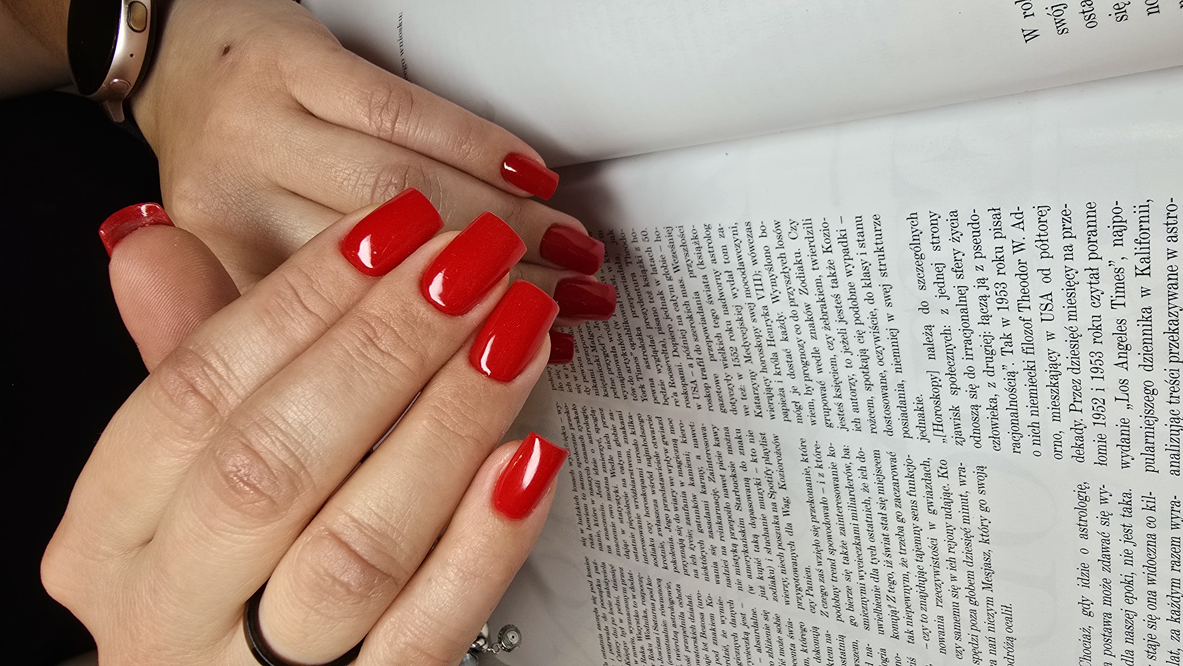 manicure tytanowy Żywiec – dual forms